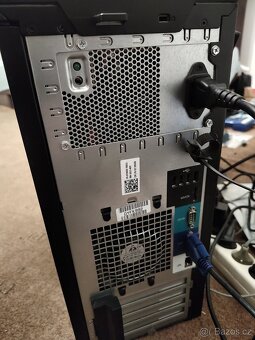 Server Dell PowerErge T110 II  (Xeon ) - 5