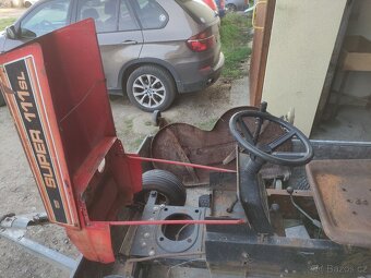 Zahradní traktůrek - 5