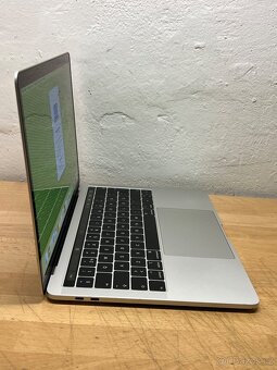MacBook Pro 13” 2018/8GB RAM/i5/256GB SSD/ Záruka - 5