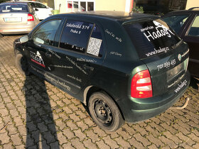 Skoda Fabia 1,4i 16V 74kW AUB 2001 - díly z vozu - 5