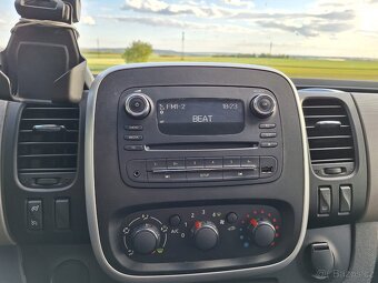 Renault Trafic 6-místný - 5