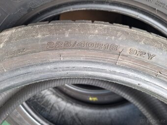 Prodám letní pneu 225/40/18 Bridgeston - 5