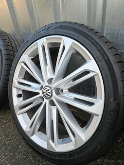 Letní alu kola Verona 19" VW Passat 235/40 R19 - 5