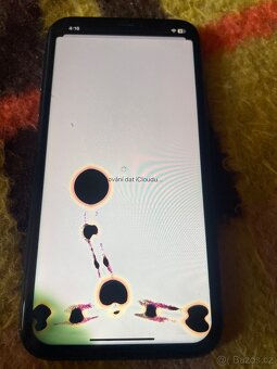 iPhone xr - 5