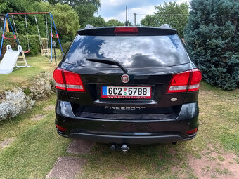 Prodám krásný Fiat FREEMONT 4x4, 2013, odpočet DPH. - 5