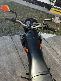 KTM 640 Duke II - 5