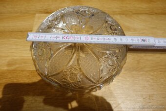 Těžká broušená miska z lisovaného skla – Ø 15 cm – retro - 5