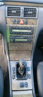 Mercedes w210 280e m104 manuál - 5