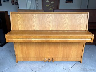 Klavír - světlé piano Petrof 005PH - 5