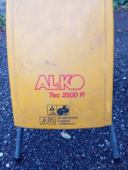 Drtič větví štěpkovač - 5