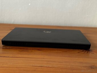 MSI Bravo 17 A4DDR Herní notebook Top stav - 5