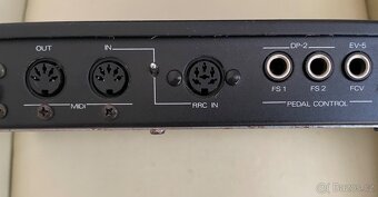Roland GM70 - 5