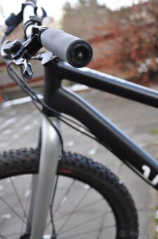 Woom 6 OFF Black 26" dětské kolo s teleskopickou sedlovkou - 5