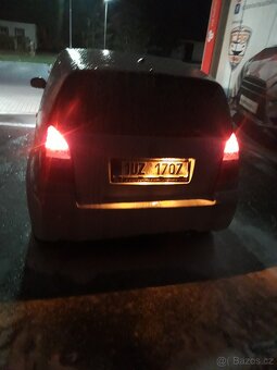 Prodám (vyměním) citroen c2 - 5