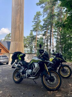 Voge 900 DSX najeto 2400km záruka 6/2028 - 5