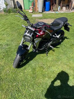 Honda CB300R - 5