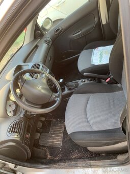 Prodám Peugeot 206 1.4 Dily nebo celek - 5