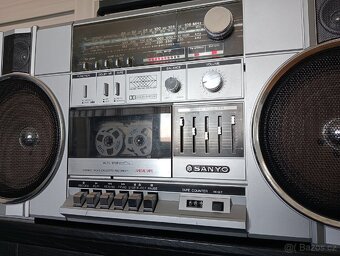 Prodám Japonský boombox Sanyo M9880LU - 5