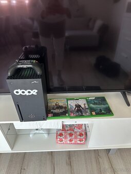 Microsoft Xbox Series X 1TB + Ovladač - 5