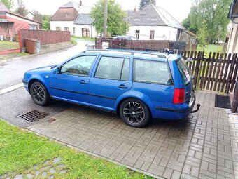 VW Golf 1.9 tdi 66 kW 4x4 - 5