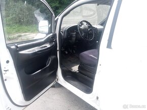 Hyundai H1, 2,5 TD (poškozený motor) - 5