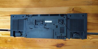 RÁDIO S MAGNETOFONEM TOSHIBA RT-7066 NA NÁHRADNÍ DÍLY - 5
