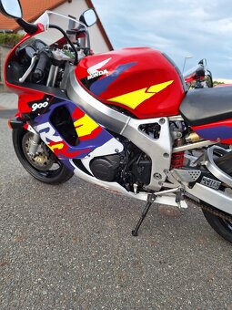Honda cbr 900rr - 5