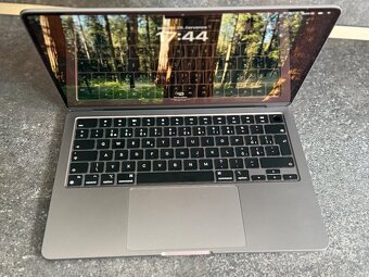MacBook Air M3, záruka - 5