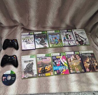 Xbox 360 (500GB) + Kinect + 2 ovladače + 11 her - 5