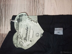NOVÉ Dámské černé džíny na gumu Dromedar - vel. M - 5