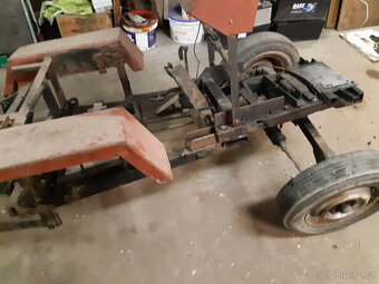 malotraktor na dokončení - 5