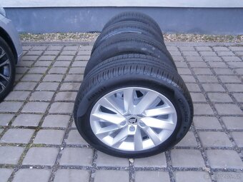 LETNÍ ALU KOLA 5 X 112 ŠKODA SUPERB ORIG. 215 55 17 - 5