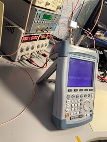 Rohde Schwarz FSH3 spektrální analyzátor 3 GHz + Tracking - 5