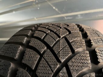 255/35 R20 97W - 5