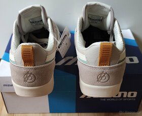 Boty Mizuno City Wind UK 5.5/ EUR 38.5 - 5