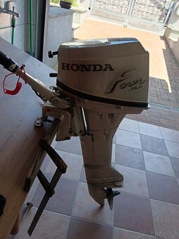 Závěsný motor HONDA - 5