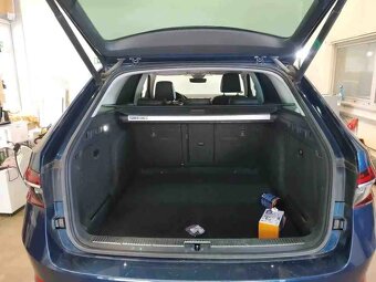 Škoda Superb 4x4 Premium TDI 140kw//tažné/matrix/kessy/ACC - 5