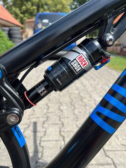 Slopestyle dirt kolo rose the jester M - 5