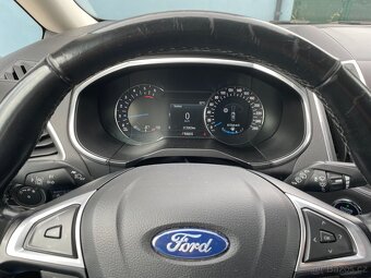 Ford Galaxy rok 2020 - 5