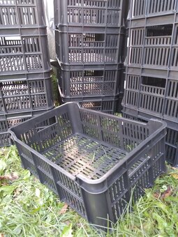 Plastové přepravky černé OZ 600x400x220 - 5