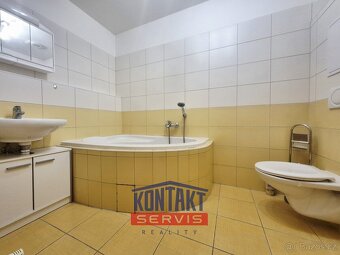 Pronájem bytu 2+kk 50 m² s balkónem a parkovacím stáním, Čes - 5