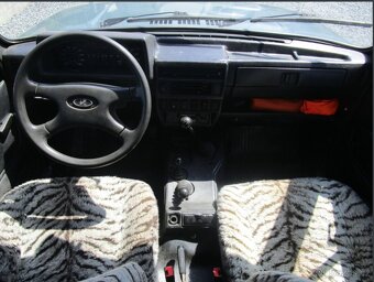 Lada Niva 1,7 i 4x4 - 5