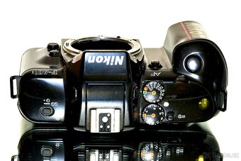 Nikon F-401x - 5