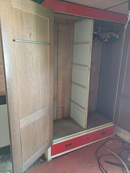 Starožitné skříně, vintage - 5