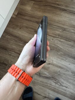 Samsung Galaxy Z Fold 5 - 5