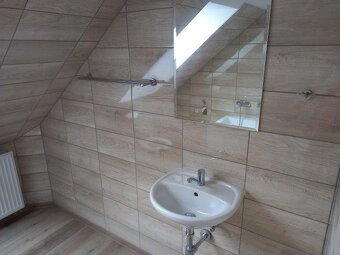 Pronájem byt Sedlčany 2kk 41m2 podkrovní - 5