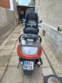Piaggio - 5