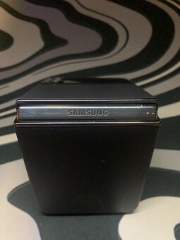 Samsung Galaxy Z flip 4 128 gb + příslušenství - 5