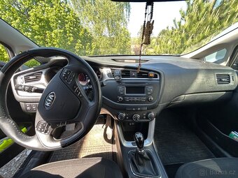Kia ceed 2016 1.4 havarovaná - 5