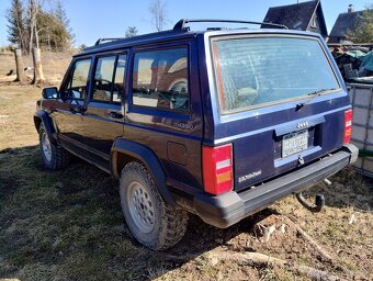 JEEP Cherokee 2,5 TD - 5